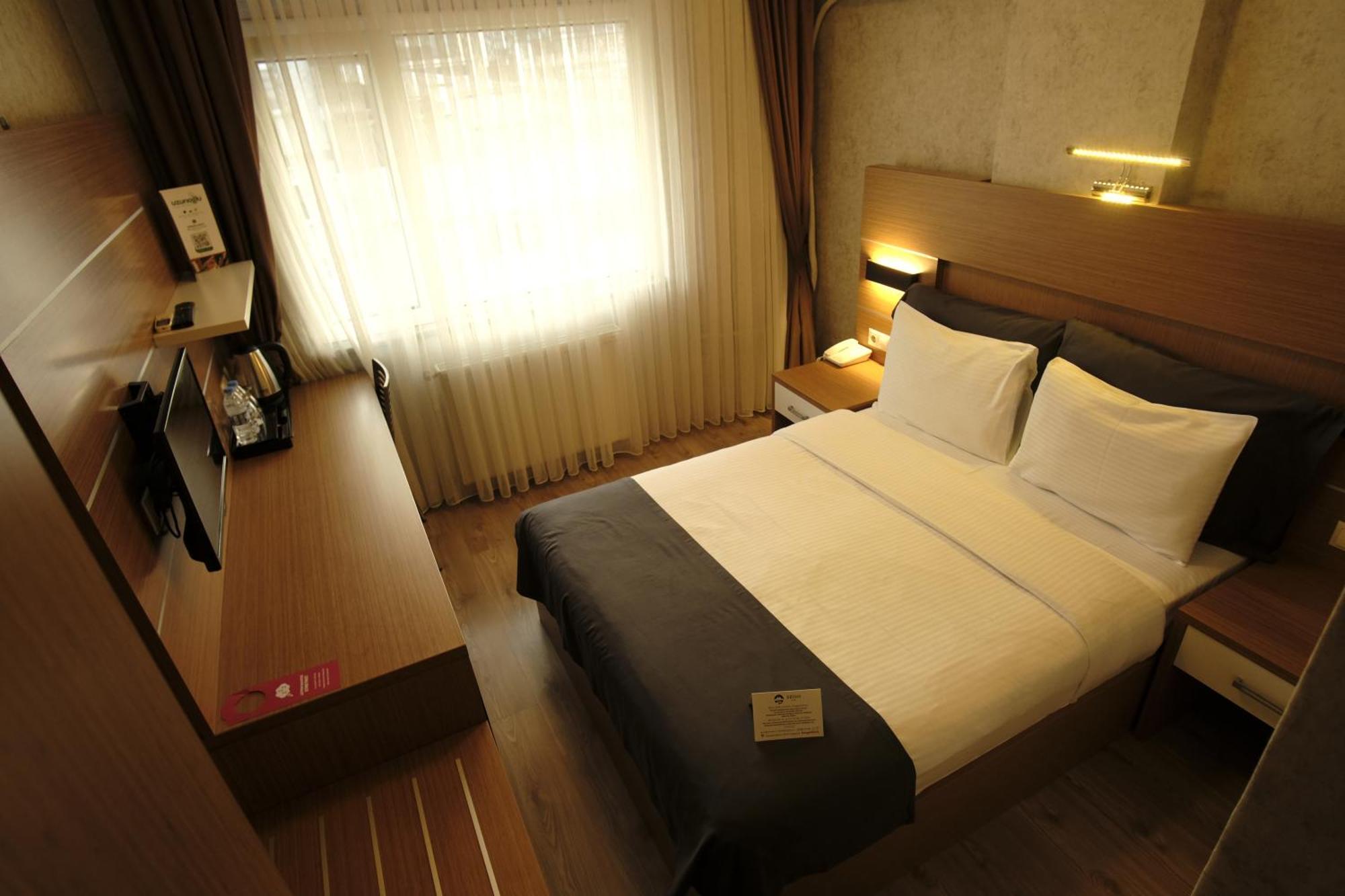 Rhisos Otel Rize Buitenkant foto